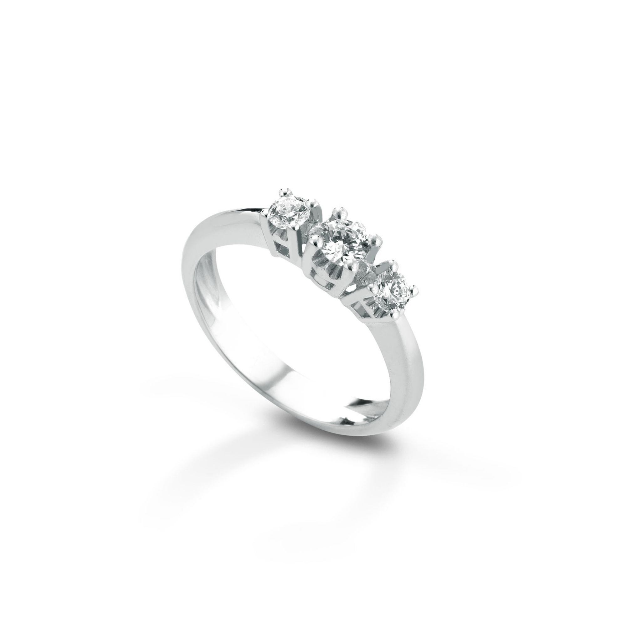 Anello trilogy con diamanti Trilogy ring with diamonds sconto discount as
