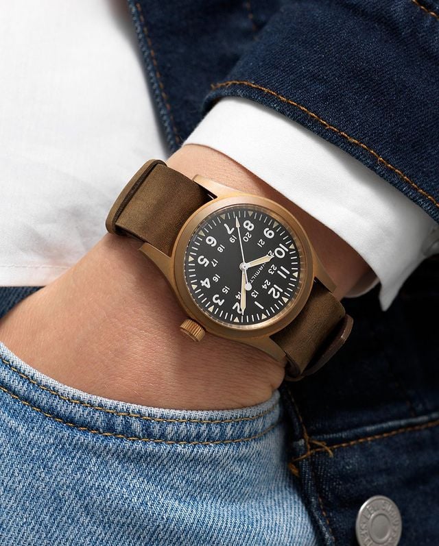 Watch Khaki Field Mechanical Bronze - Unmistakable retro style