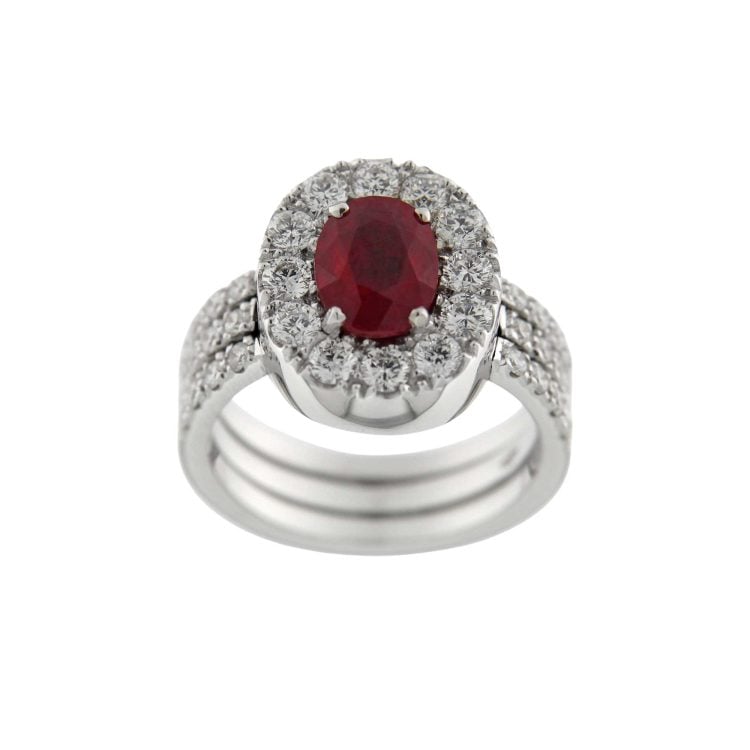 Anello Stars in oro bianco con Rubino Birmano certificato ct. 2,03