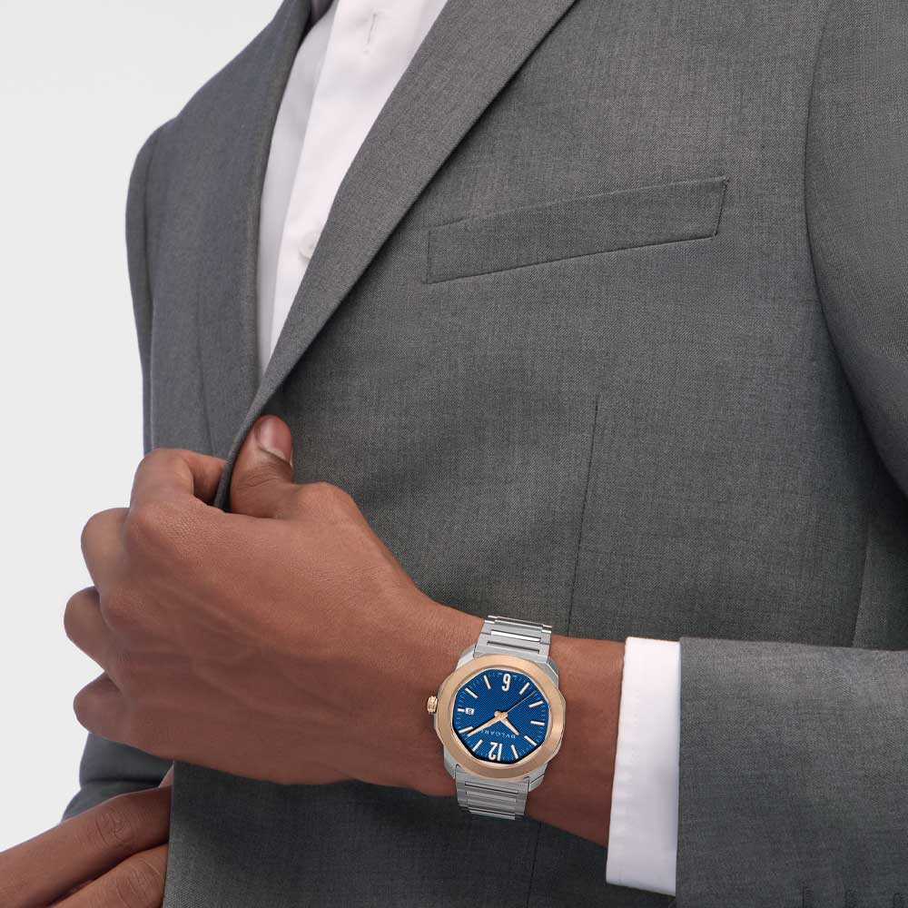 Octo Roma watch stainless steel case and bracelet rose gold bezel and blue Clous de Paris dial - Image 4