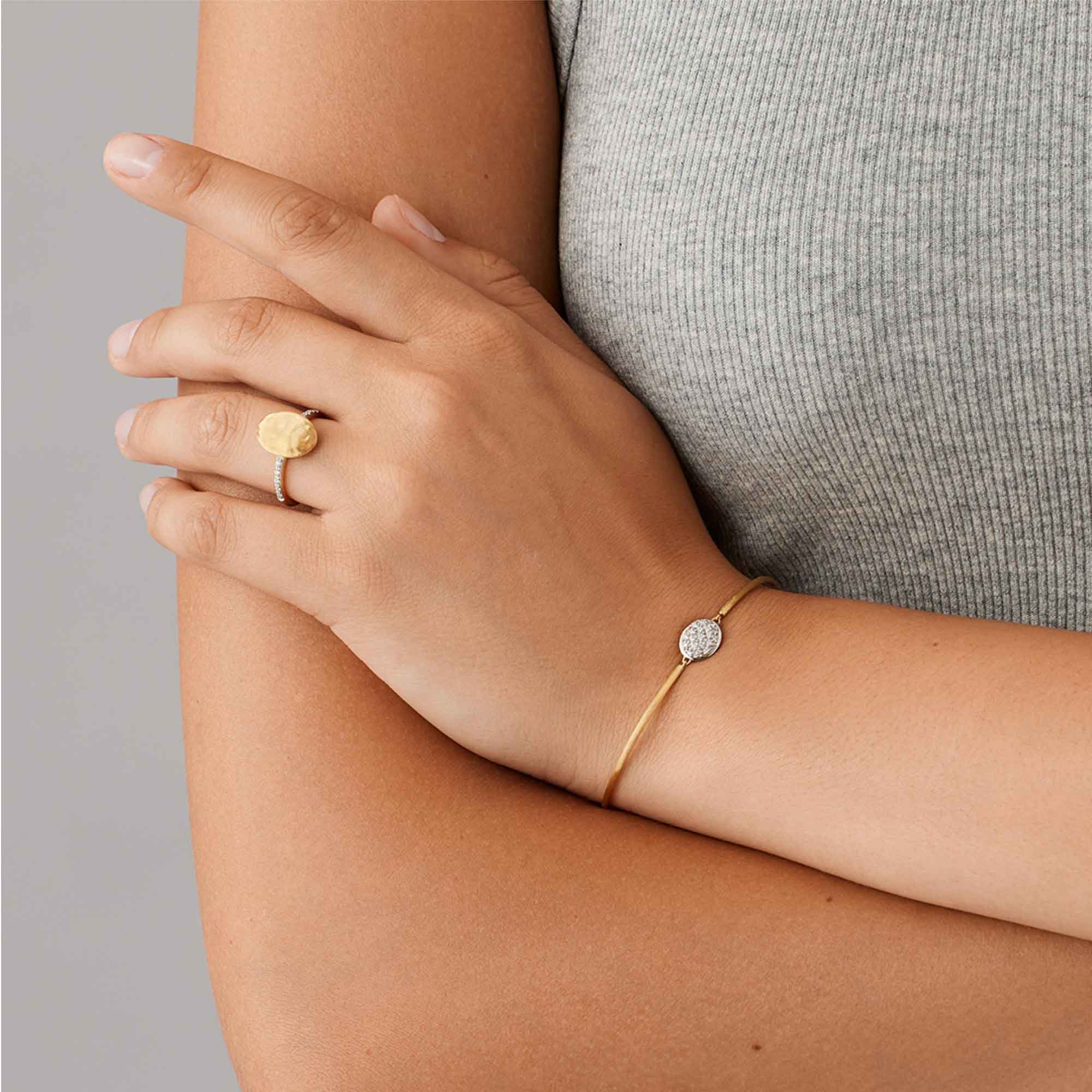 Siviglia Ring with horizontal oval element and diamond shank - Image 2