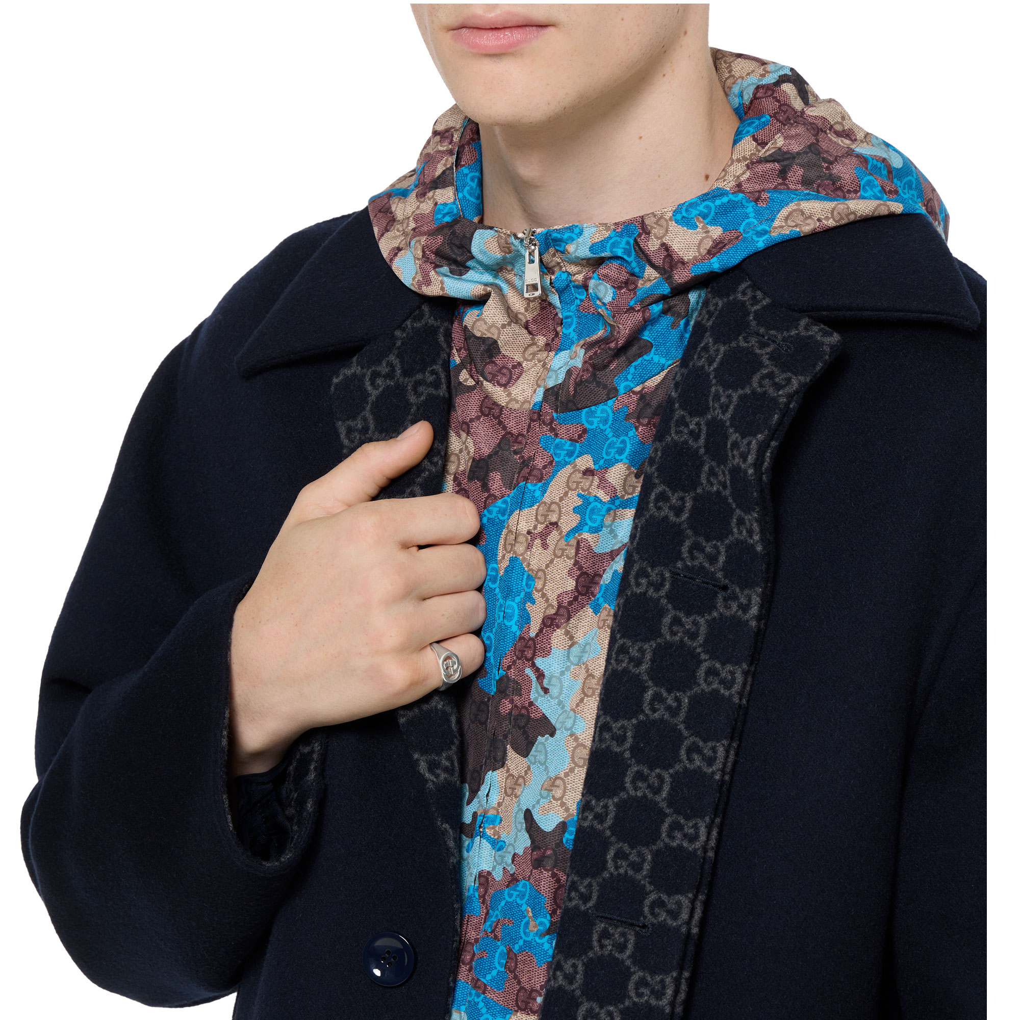 Gucci Interlocking signet silver ring - Image 3